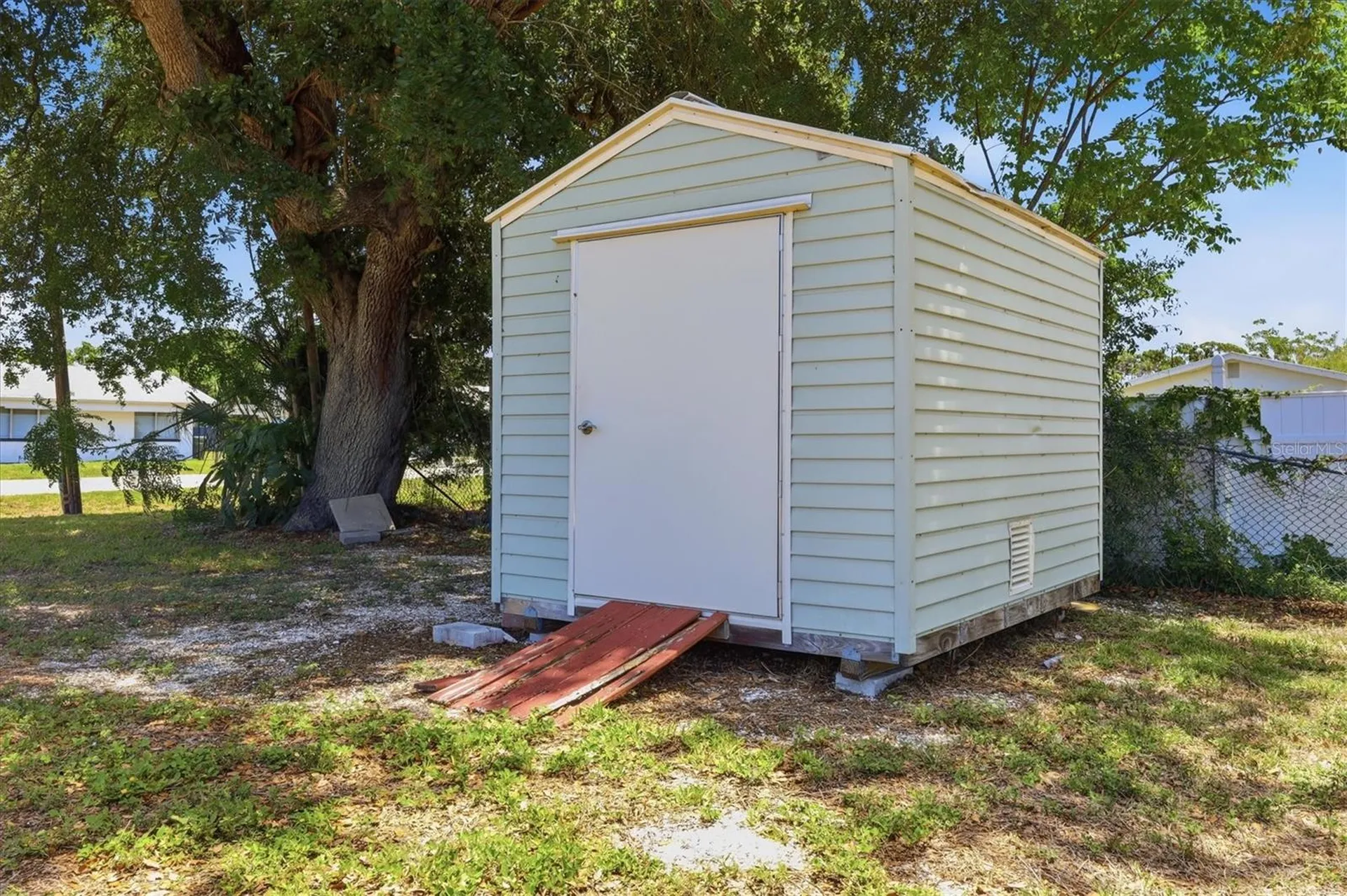 155 Magnolia Avenue Englewood FL 34223