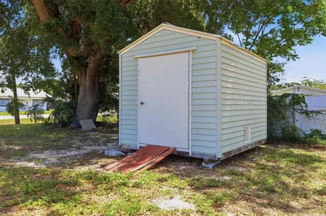 155 Magnolia Avenue Englewood FL 34223