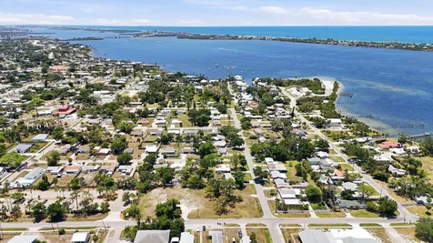 155 Magnolia Avenue Englewood FL 34223