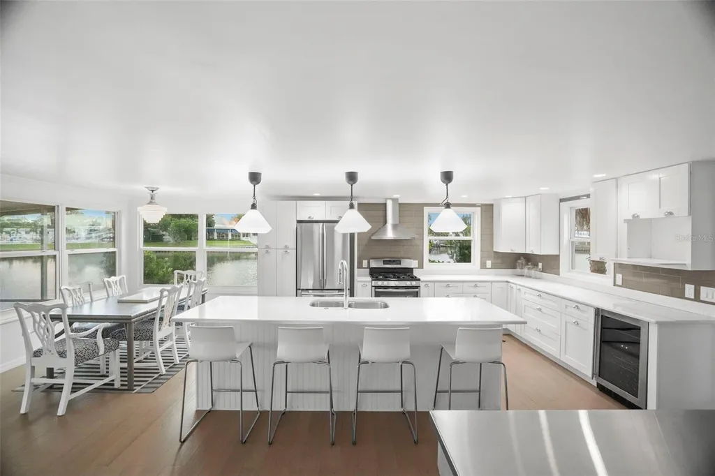 7162 Mount Arlington Drive NE St Petersburg FL 33702
