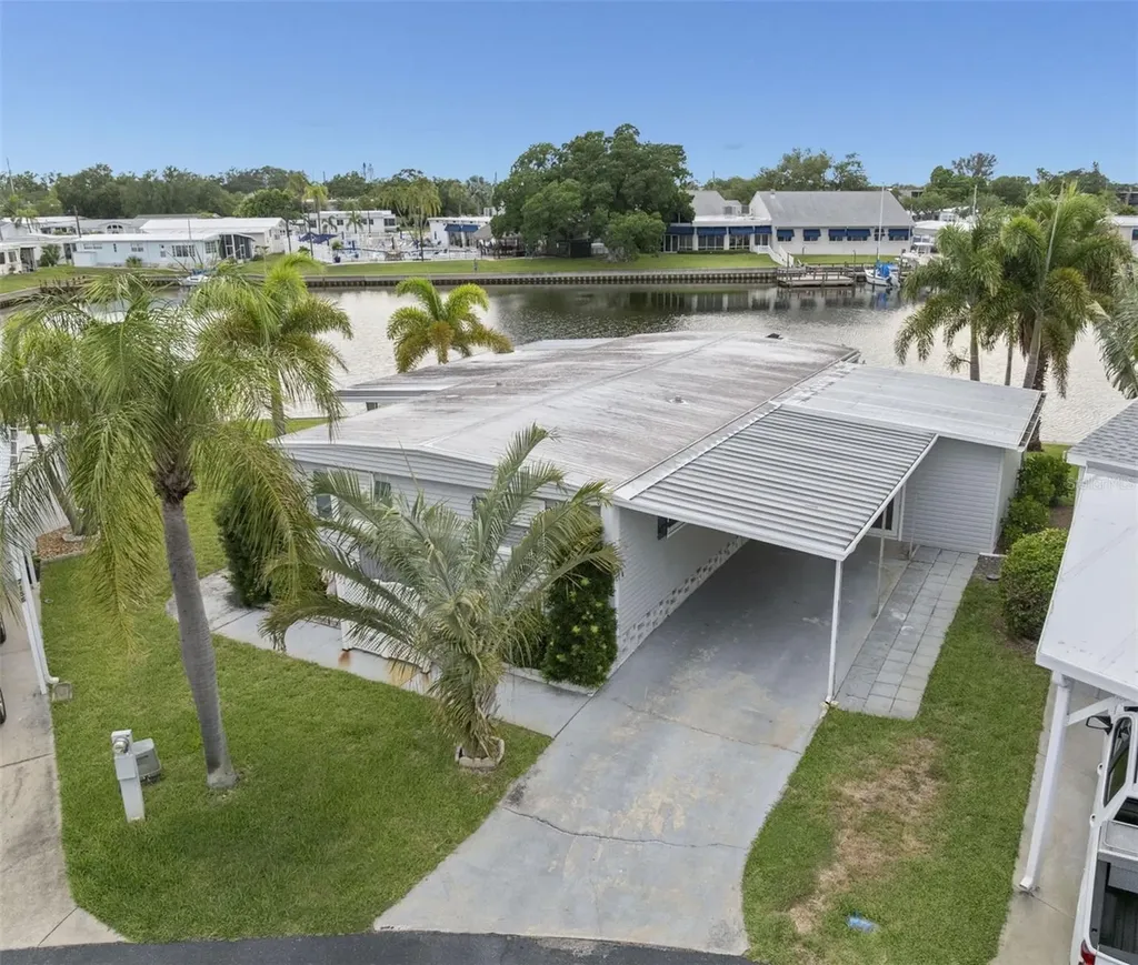 7162 Mount Arlington Drive NE St Petersburg FL 33702