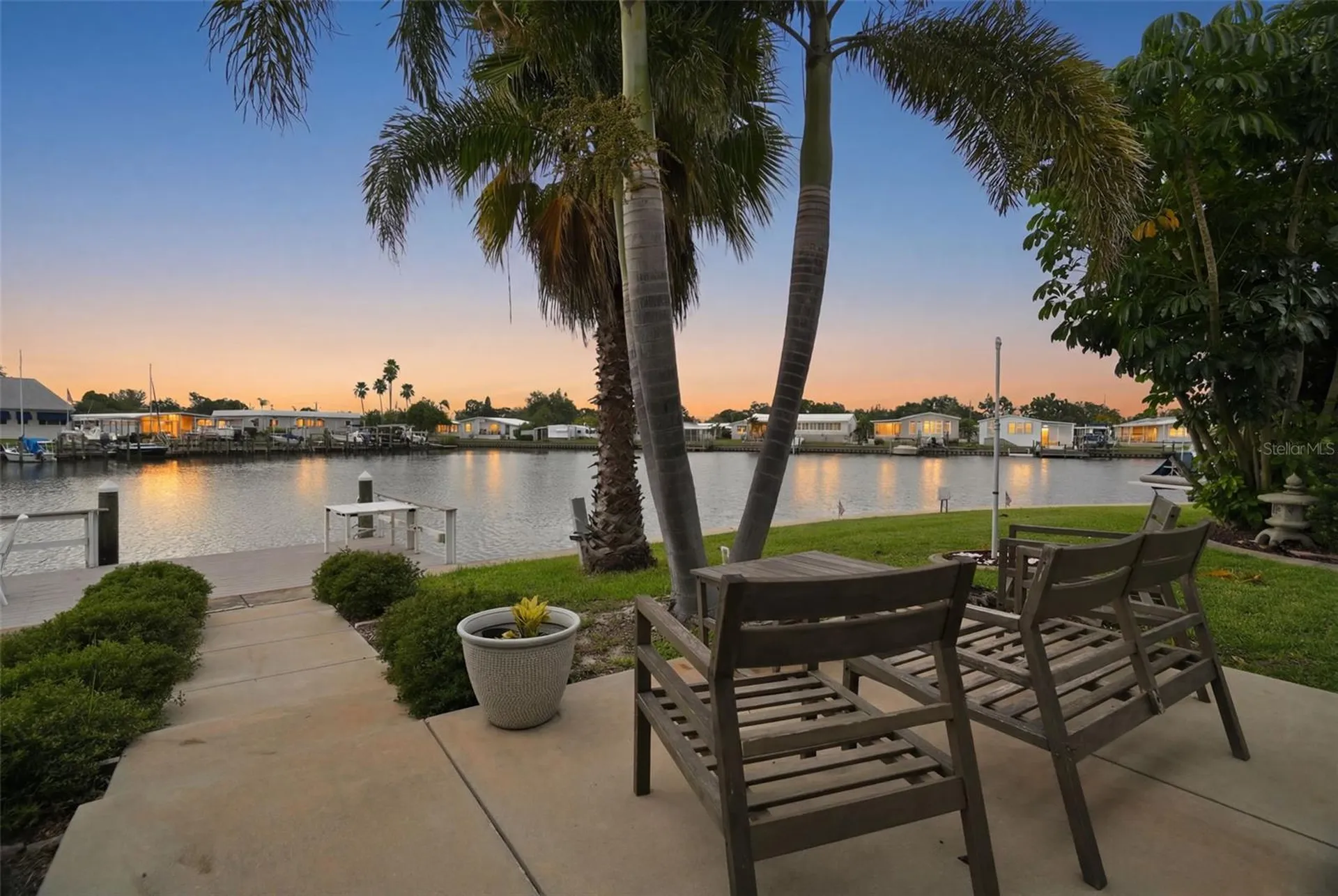 7162 Mount Arlington Drive NE St Petersburg FL 33702