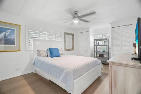 7162 Mount Arlington Drive NE St Petersburg FL 33702
