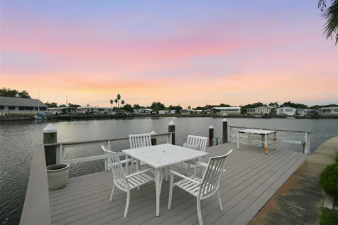 7162 Mount Arlington Drive NE St Petersburg FL 33702