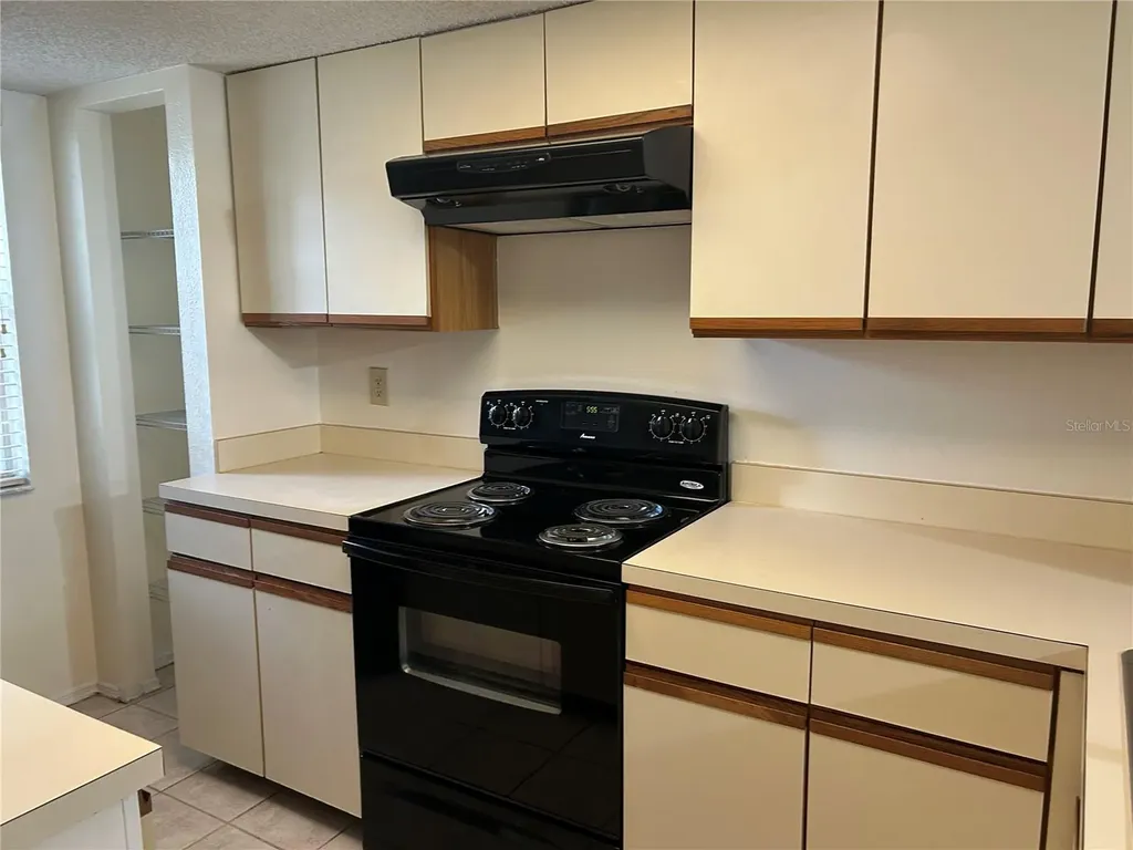 2143 Fox Chase Boulevard Palm Harbor FL 34683