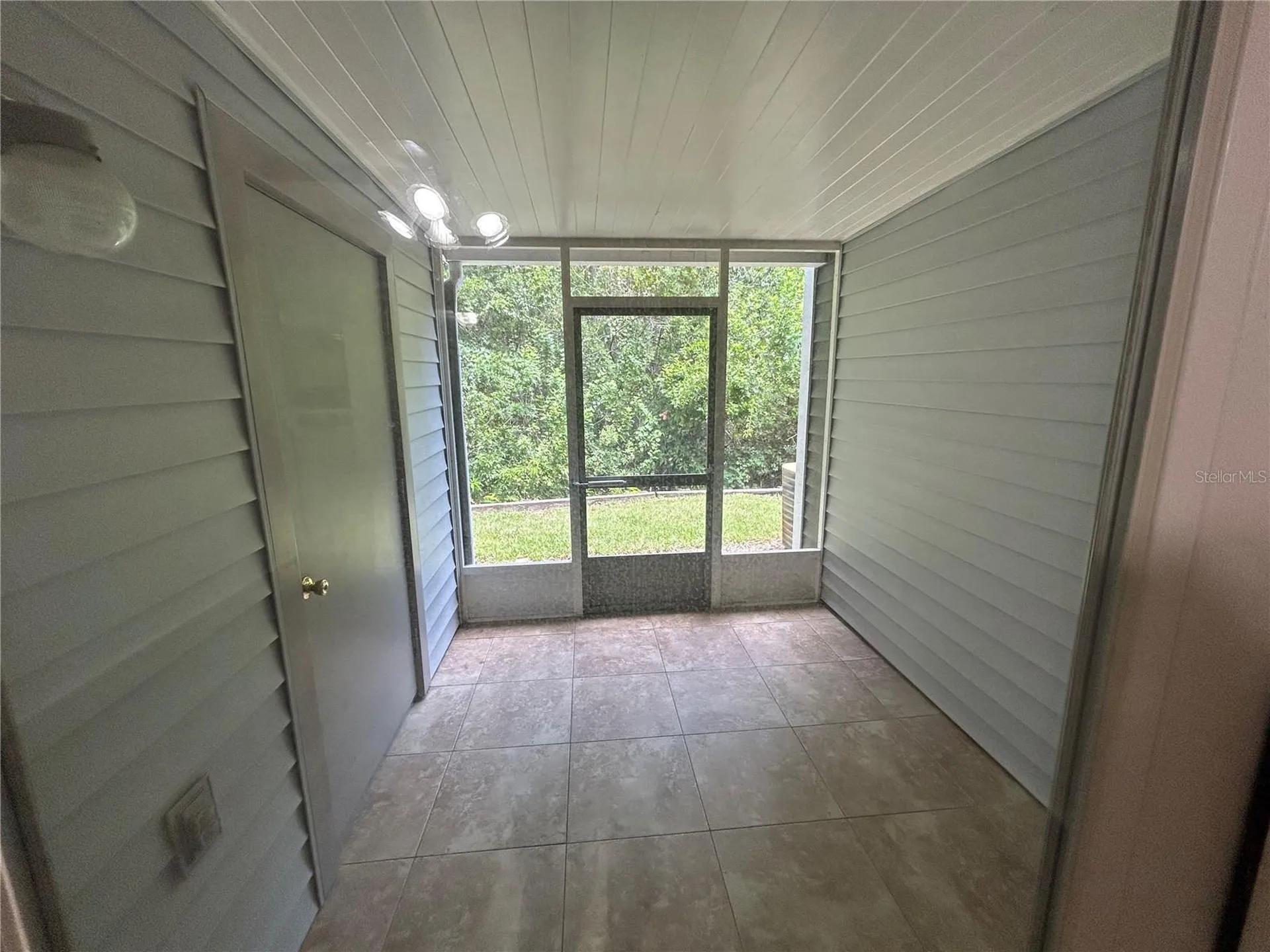 2143 Fox Chase Boulevard Palm Harbor FL 34683