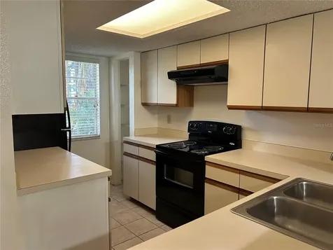 2143 Fox Chase Boulevard Palm Harbor FL 34683