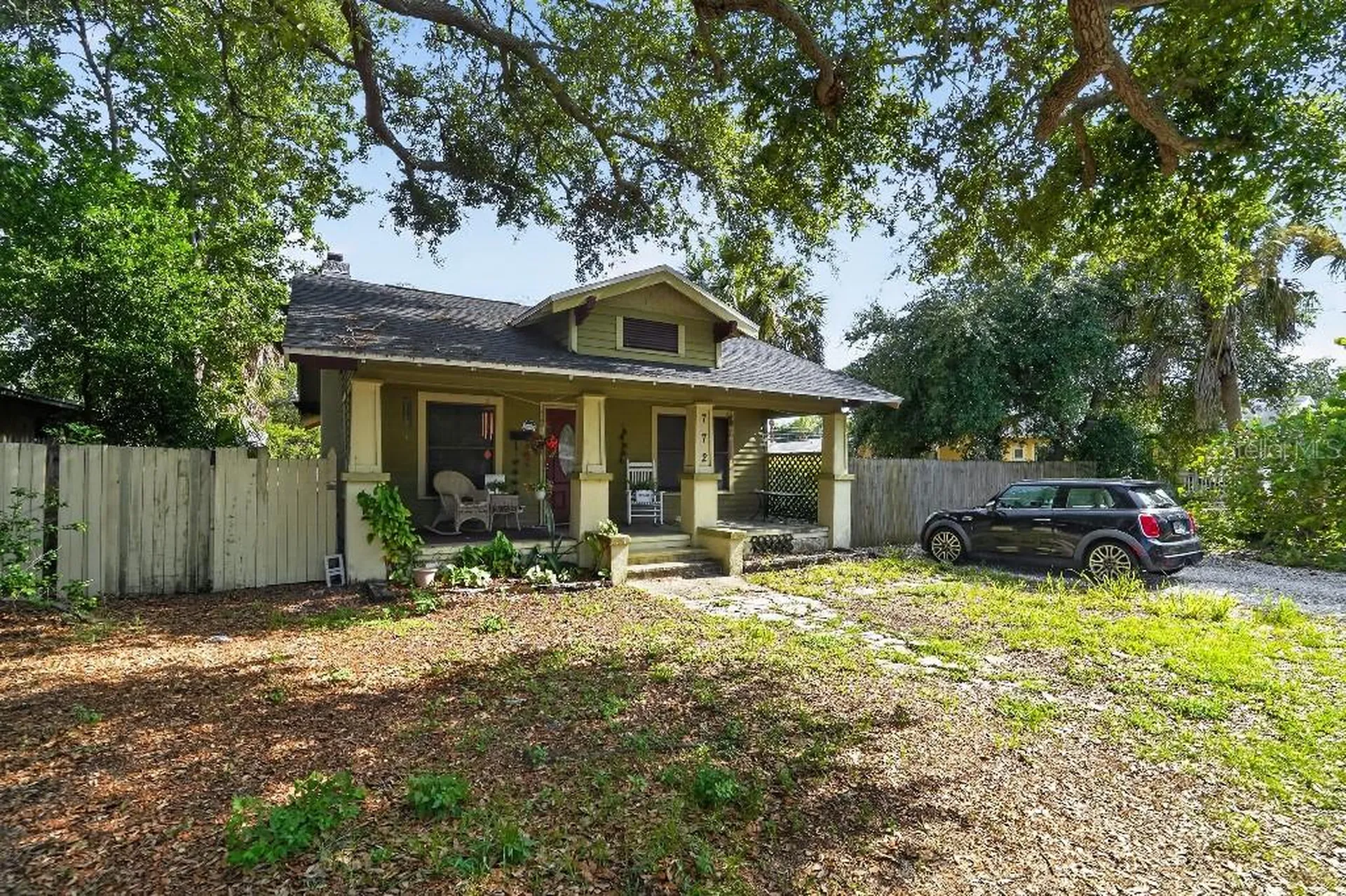 772 38th Avenue S St Petersburg FL 33705