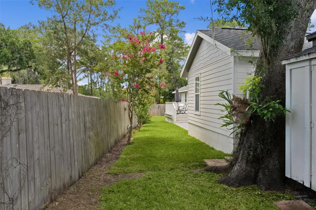 610 NE 11th Avenue Ocala FL 34470