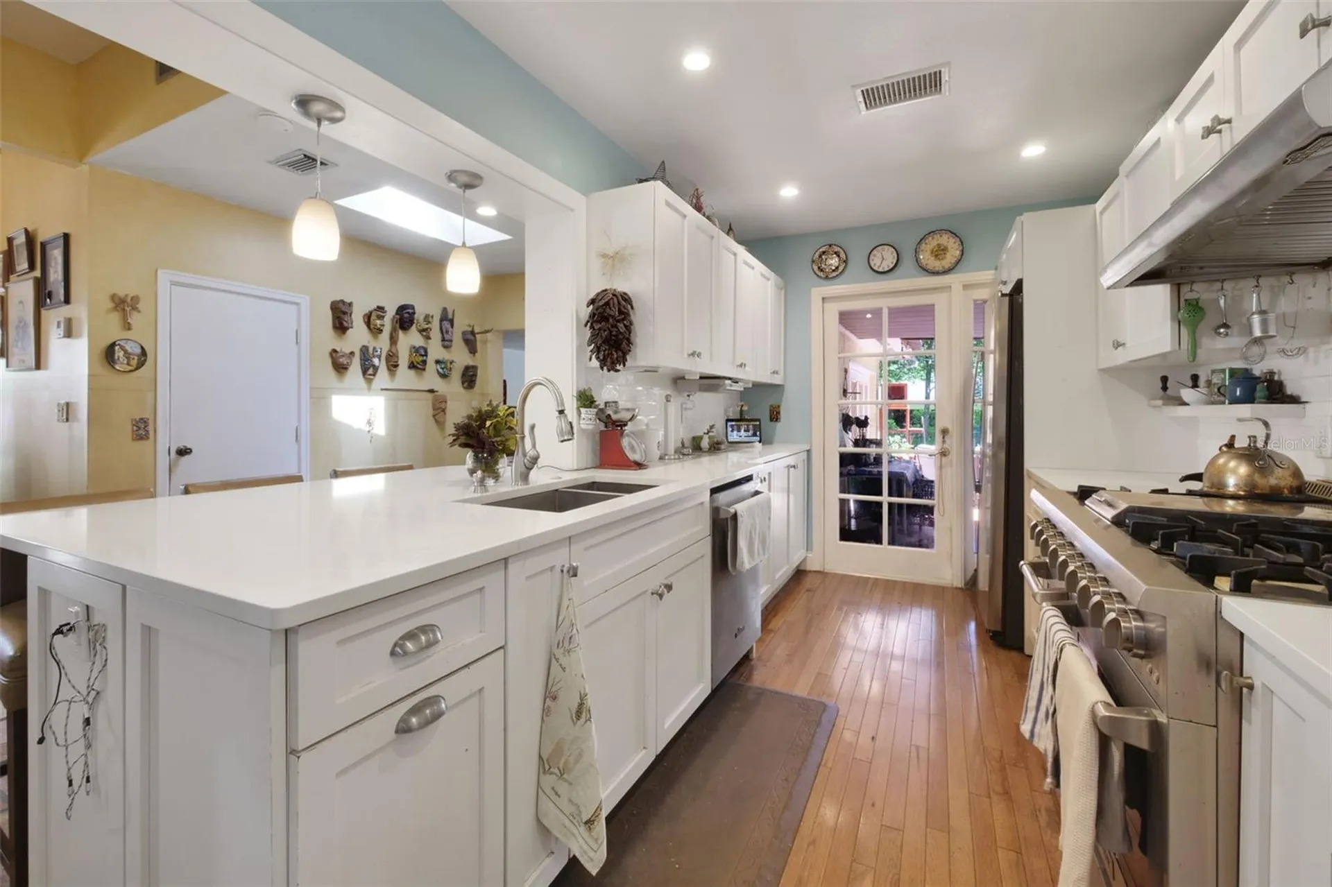 1121 Shorewood Drive Orlando FL 32806