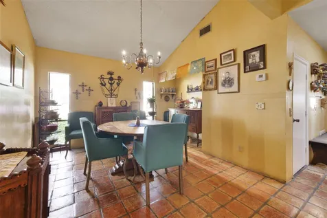 1121 Shorewood Drive Orlando FL 32806
