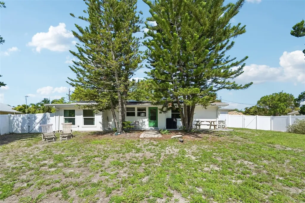 329 Bay Vista Avenue Osprey FL 34229