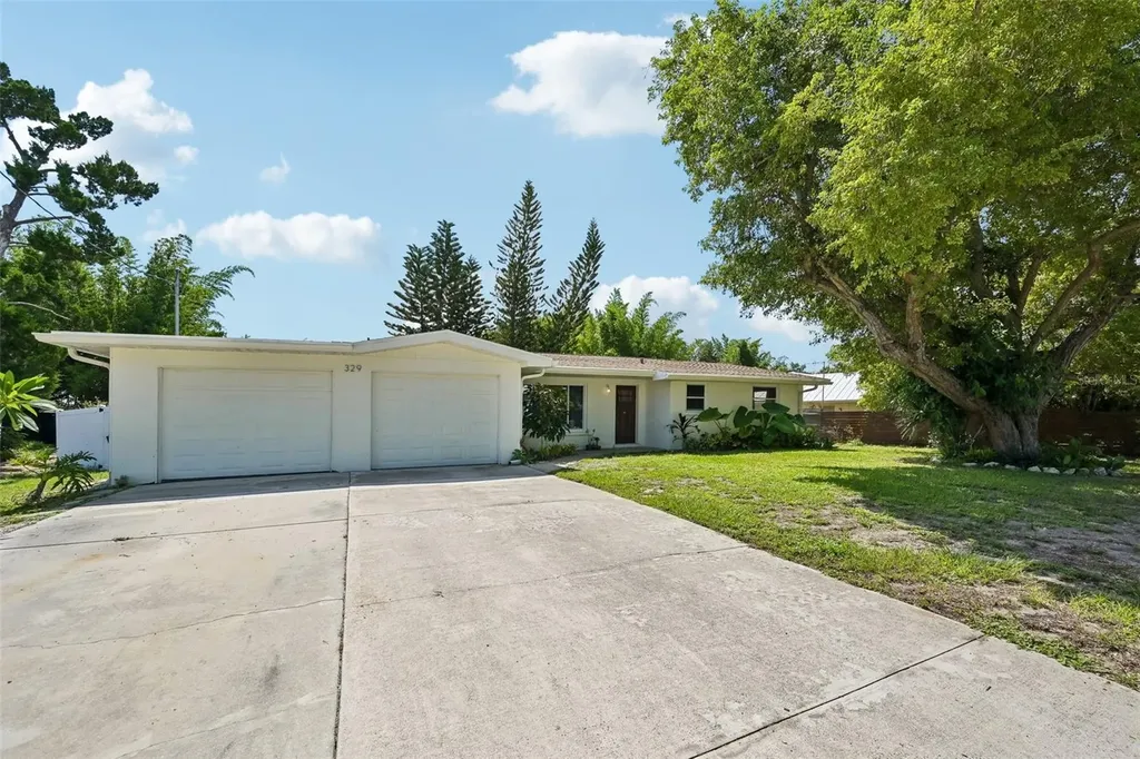 329 Bay Vista Avenue Osprey FL 34229