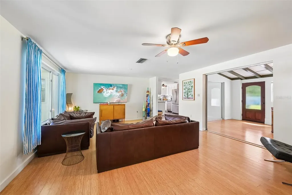 329 Bay Vista Avenue Osprey FL 34229