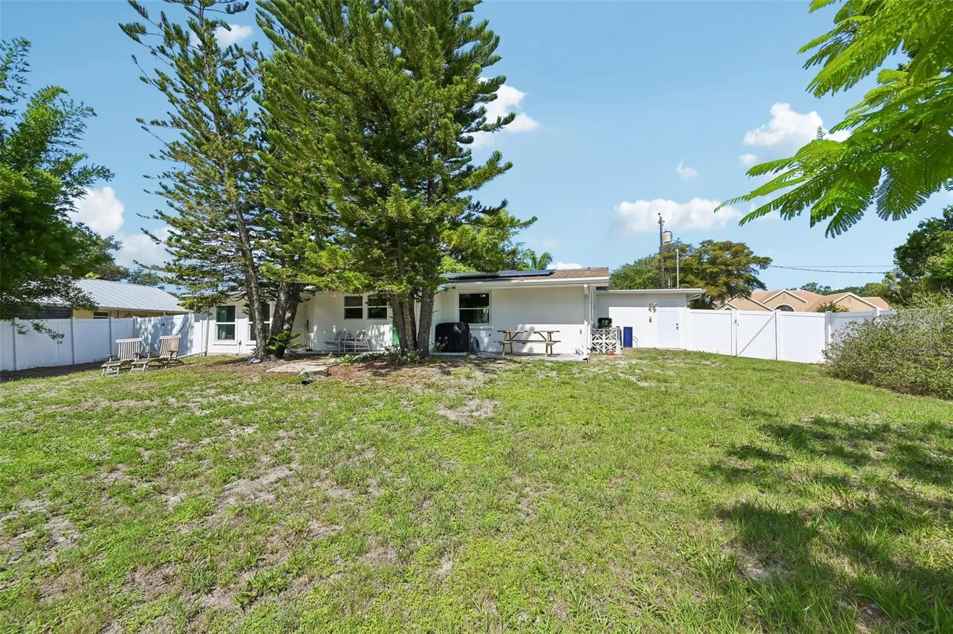 329 Bay Vista Avenue Osprey FL 34229