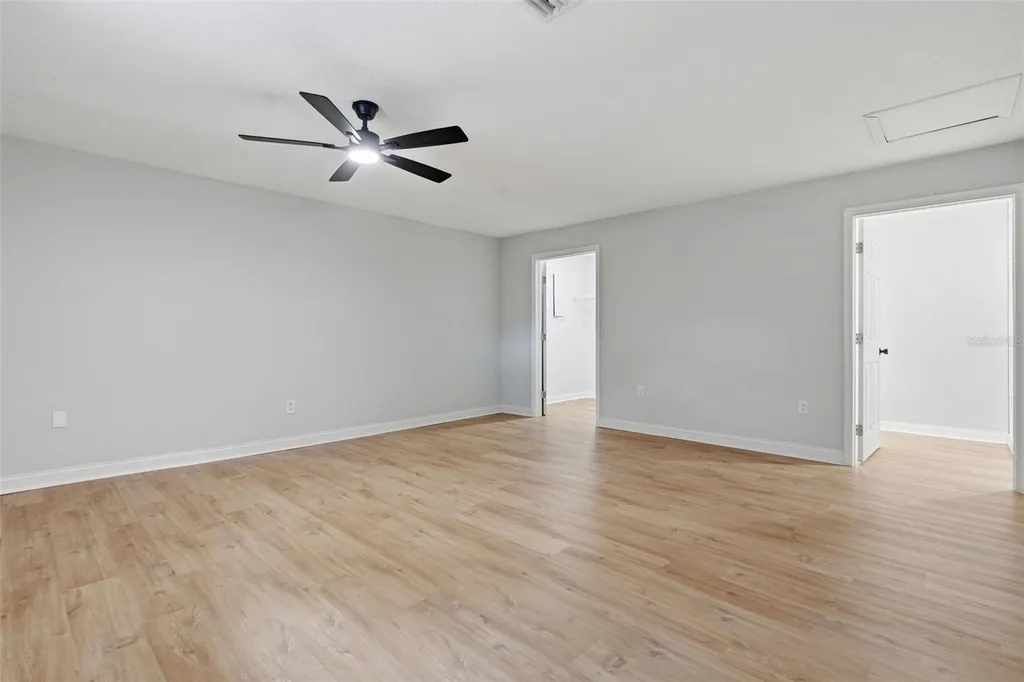 147 Colomba Road Debary FL 32713