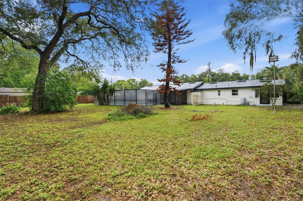 147 Colomba Road Debary FL 32713