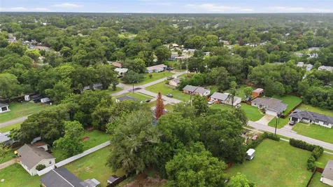147 Colomba Road Debary FL 32713