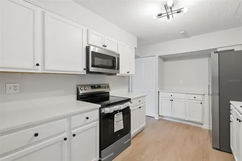 147 Colomba Road Debary FL 32713