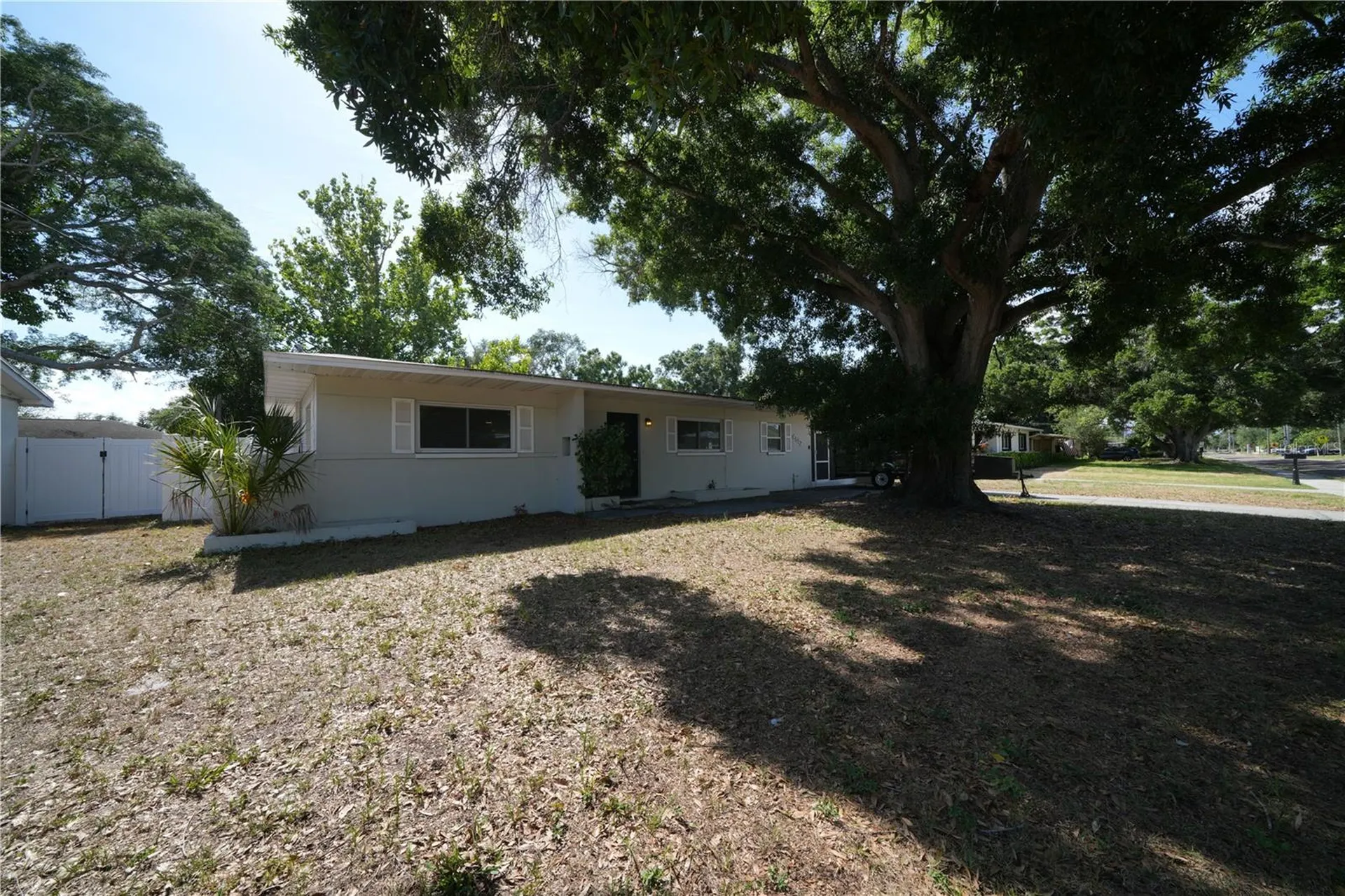 4517 S Clark Avenue Tampa FL 33611