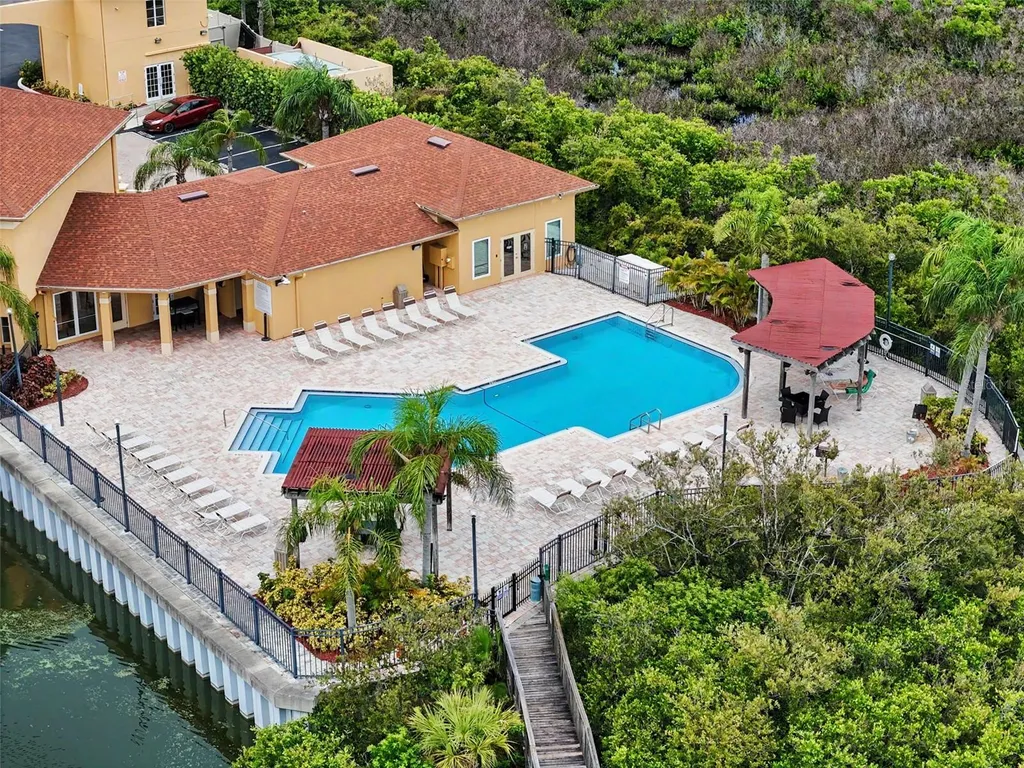 4306 Bayside Village Drive Tampa FL 33615