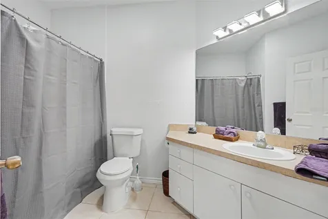 4306 Bayside Village Drive Tampa FL 33615