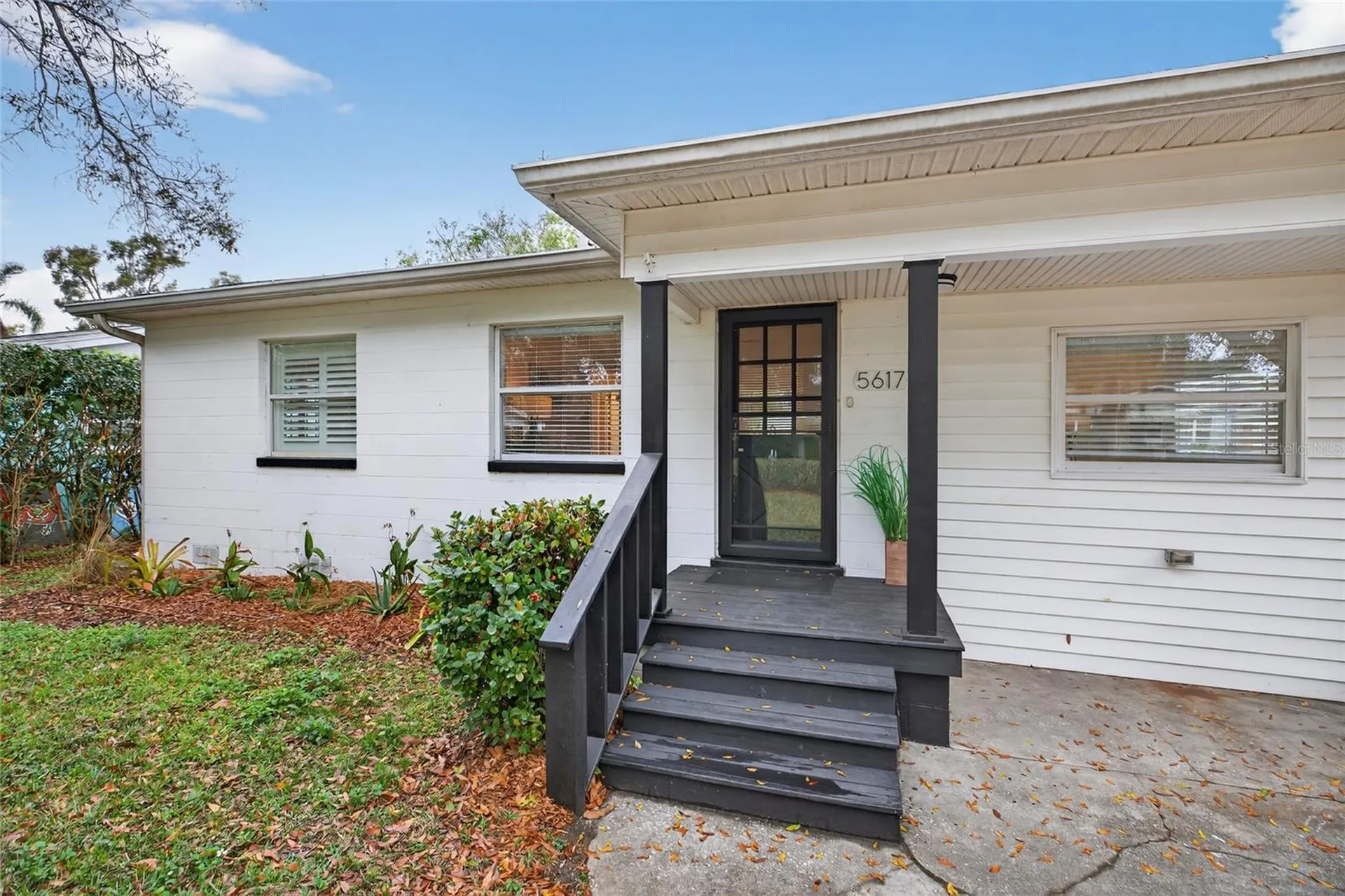 5617 19th Avenue S St Petersburg FL 33707