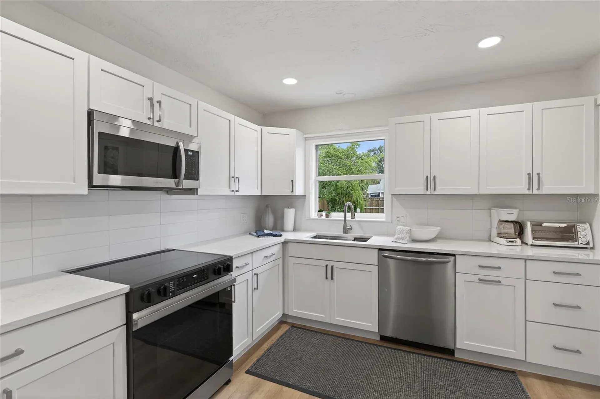 5617 19th Avenue S St Petersburg FL 33707