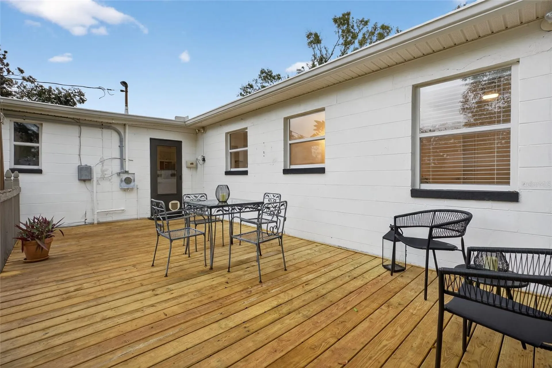 5617 19th Avenue S St Petersburg FL 33707
