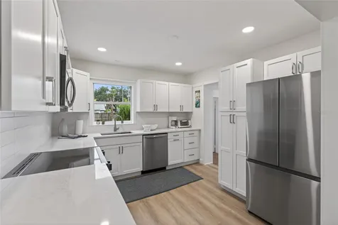 5617 19th Avenue S St Petersburg FL 33707