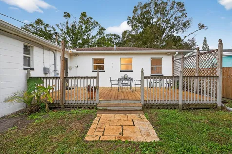 5617 19th Avenue S St Petersburg FL 33707