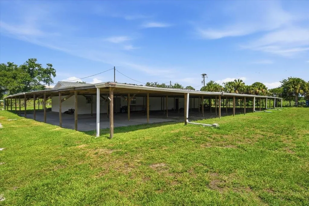 6901 S 78th Street Riverview FL 33578