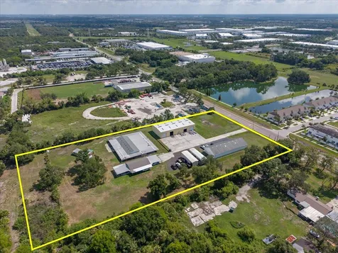 6901 S 78th Street Riverview FL 33578