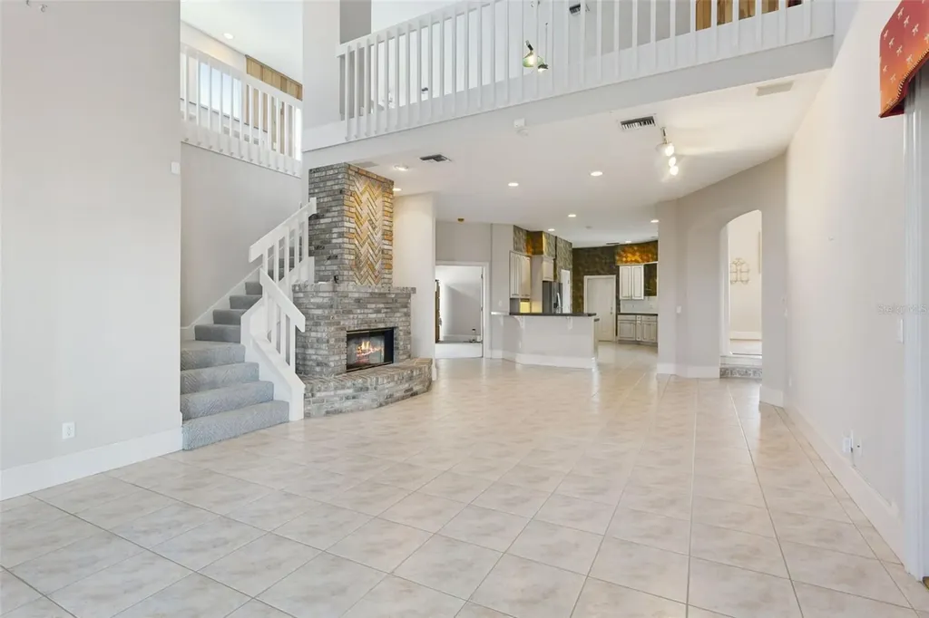 1901 Edgewater Drive Mount Dora FL 32757