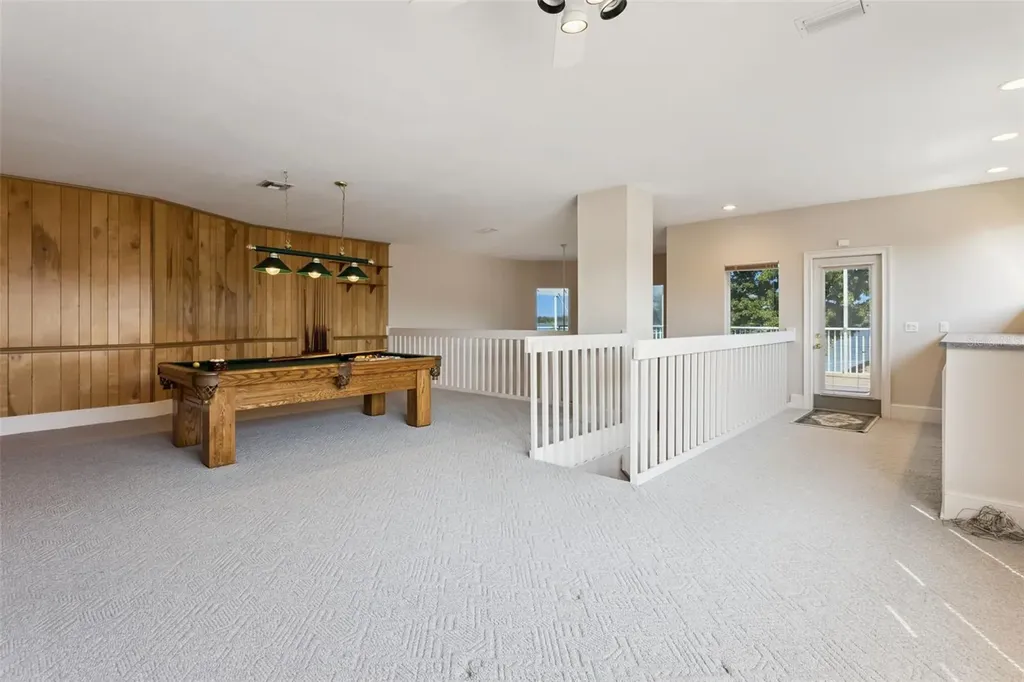 1901 Edgewater Drive Mount Dora FL 32757