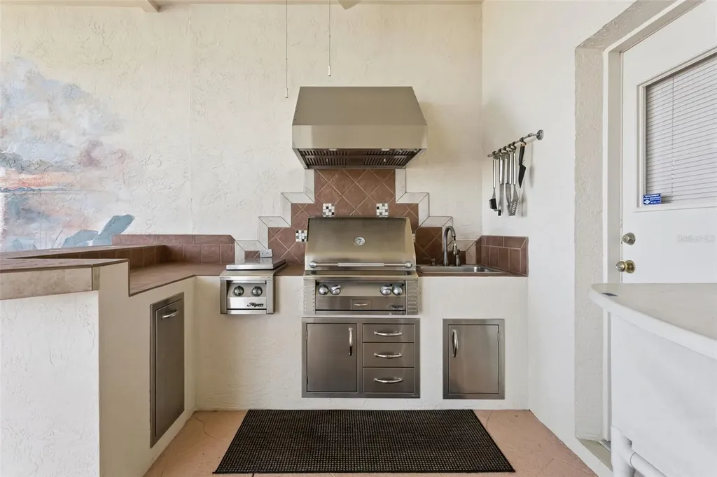 1901 Edgewater Drive Mount Dora FL 32757