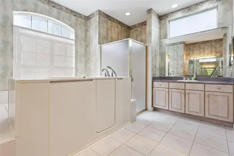 1901 Edgewater Drive Mount Dora FL 32757