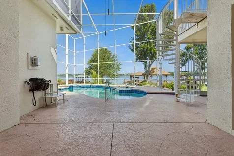 1901 Edgewater Drive Mount Dora FL 32757