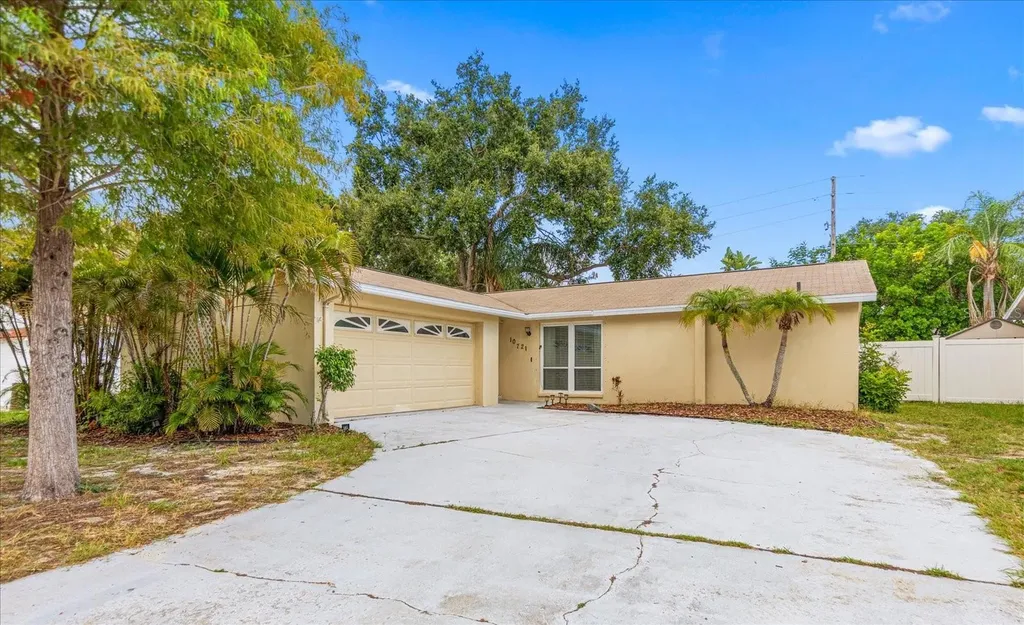 10721 119th Street Seminole FL 33778