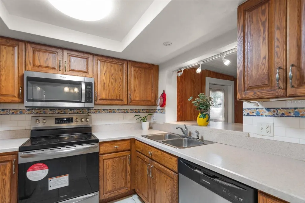 10721 119th Street Seminole FL 33778