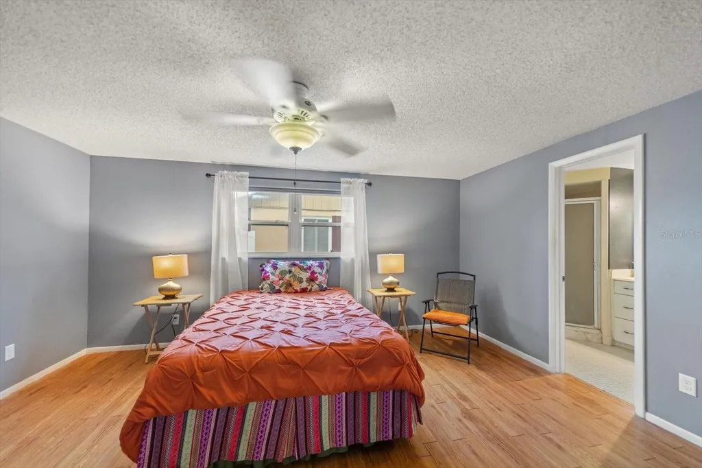 10721 119th Street Seminole FL 33778