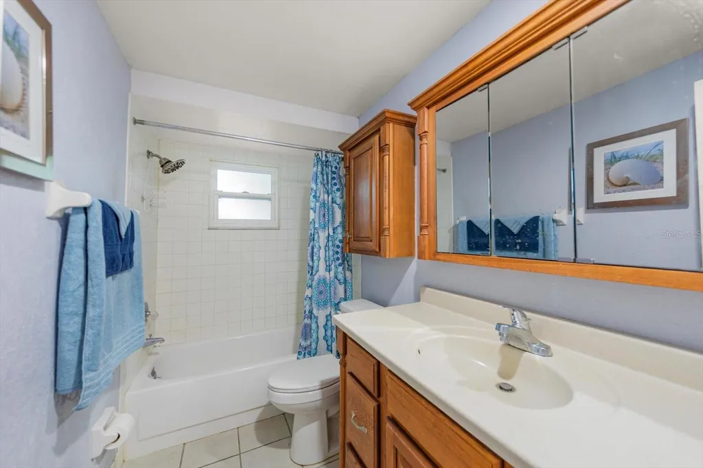 10721 119th Street Seminole FL 33778