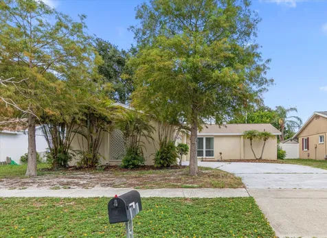 10721 119th Street Seminole FL 33778