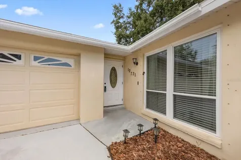 10721 119th Street Seminole FL 33778