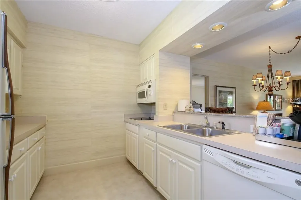 4748 Fox Hunt Lane Wesley Chapel FL 33543