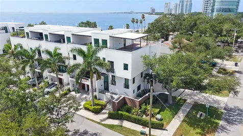 2814 W Barcelona Street Tampa FL 33629