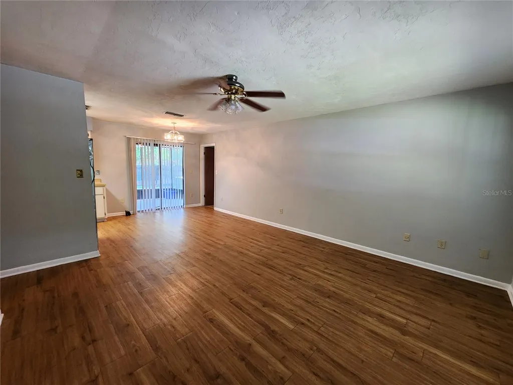 4711 NW 27 Terrace Gainesville FL 32605