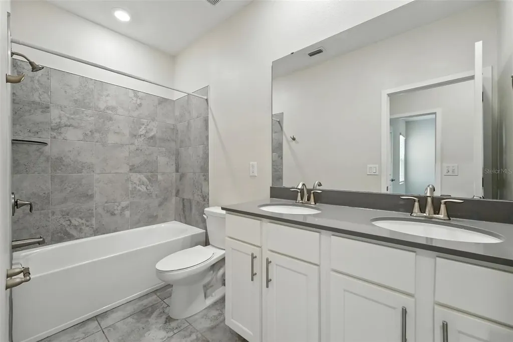 9944 Red Eagle Drive Orlando FL 32825