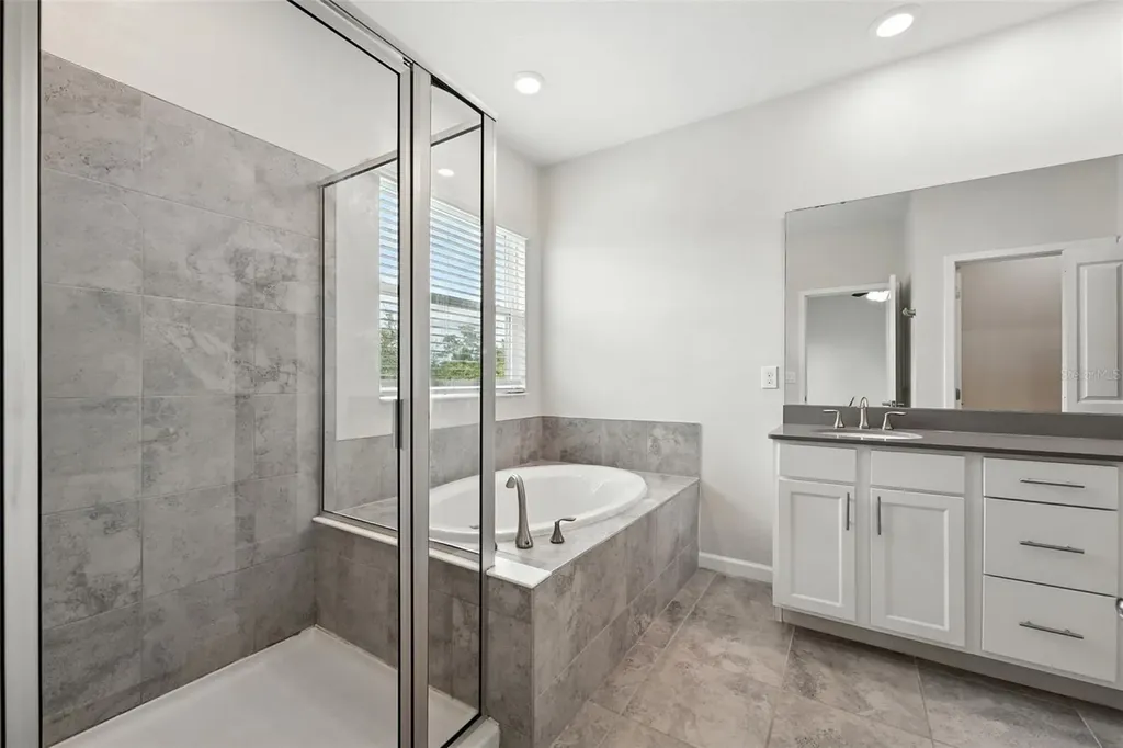 9944 Red Eagle Drive Orlando FL 32825