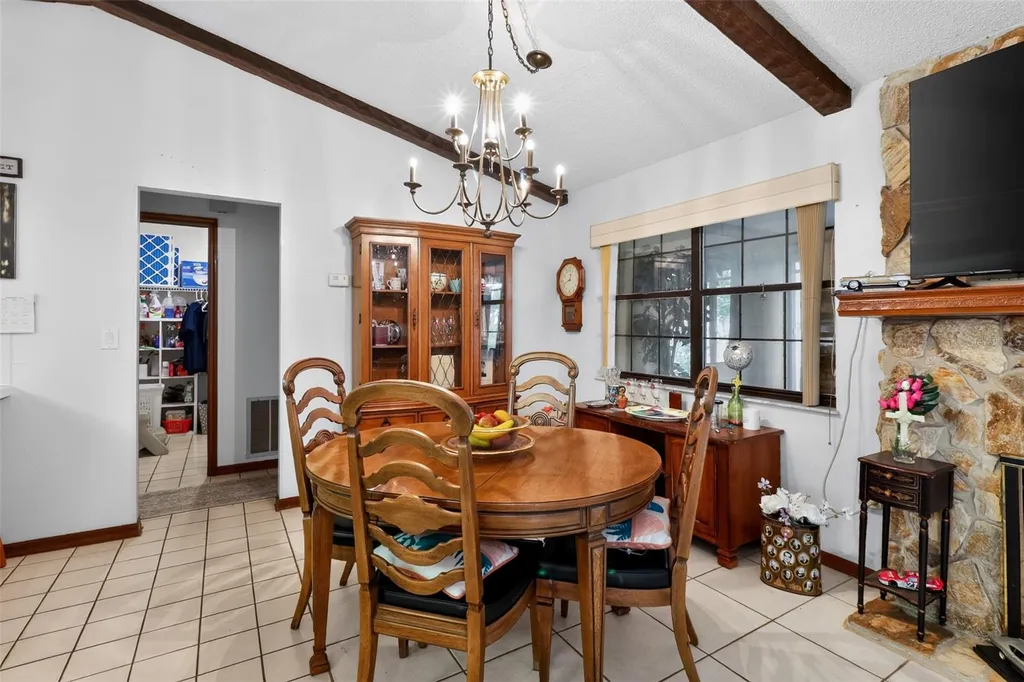 7465 Galloway Road Weeki Wachee FL 34613